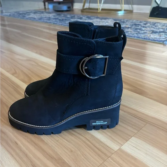 Blondo USA Dagger Waterproof Bootie in Black Suede Size 6 New - Picture 5 of 10